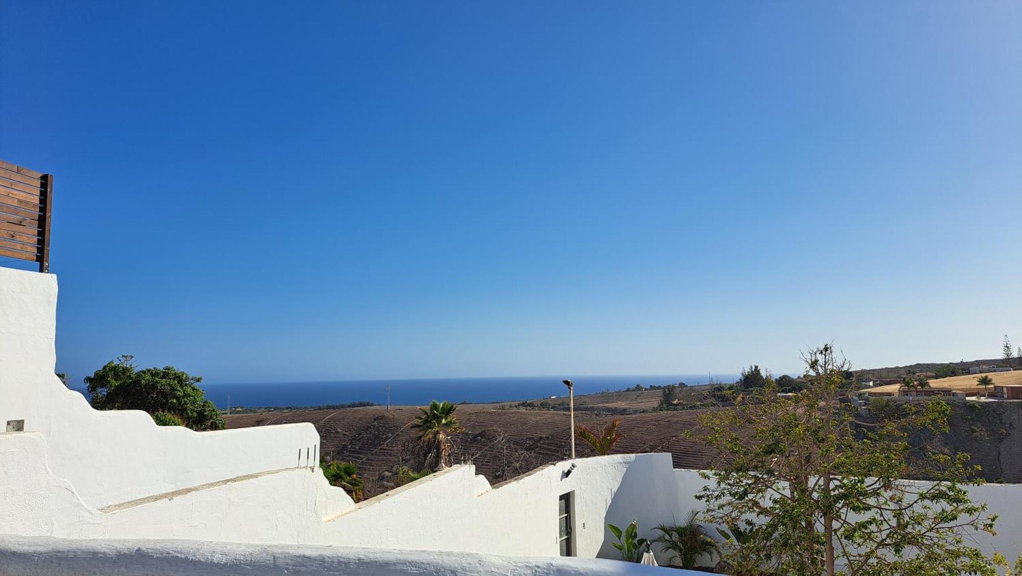 Inviting 1-Bedroom House 'Esquina' Finca Vistamar サロブレ エクステリア 写真