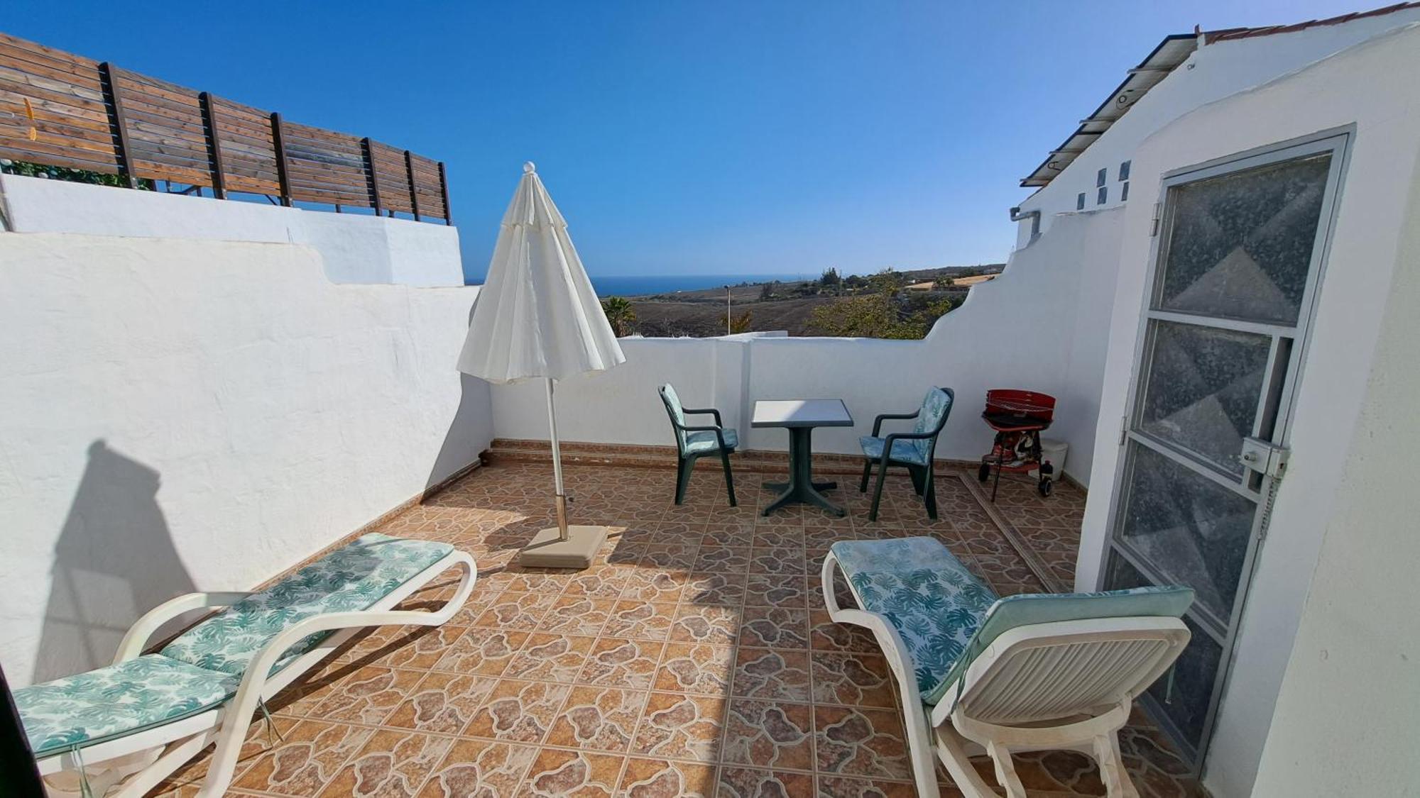 Inviting 1-Bedroom House 'Esquina' Finca Vistamar サロブレ エクステリア 写真